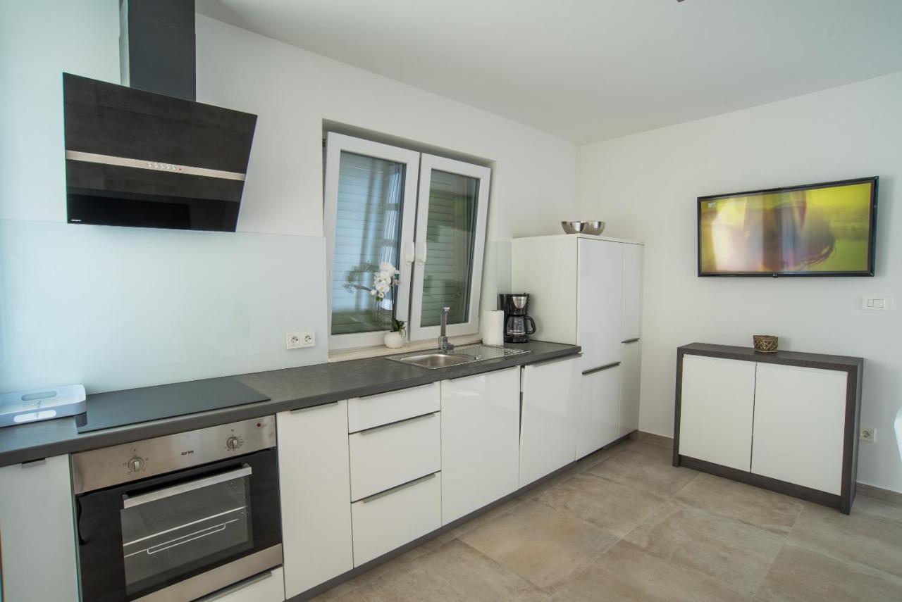 Elsa Apartments Čelina Eksteriør bilde